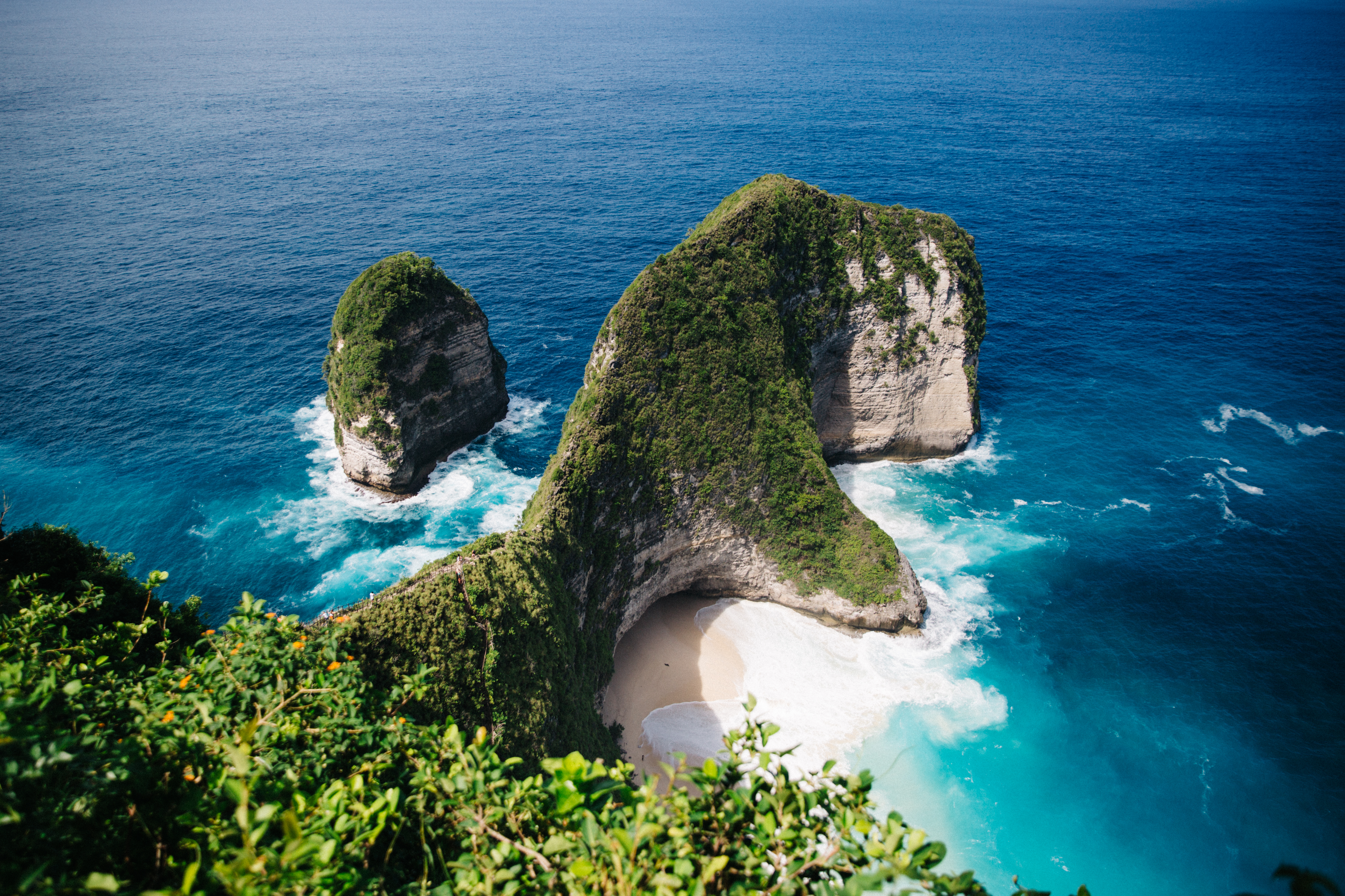 Entdecke Indonesien: Ein Paradies für Abenteuer, Wellness und kulinarische Genüsse